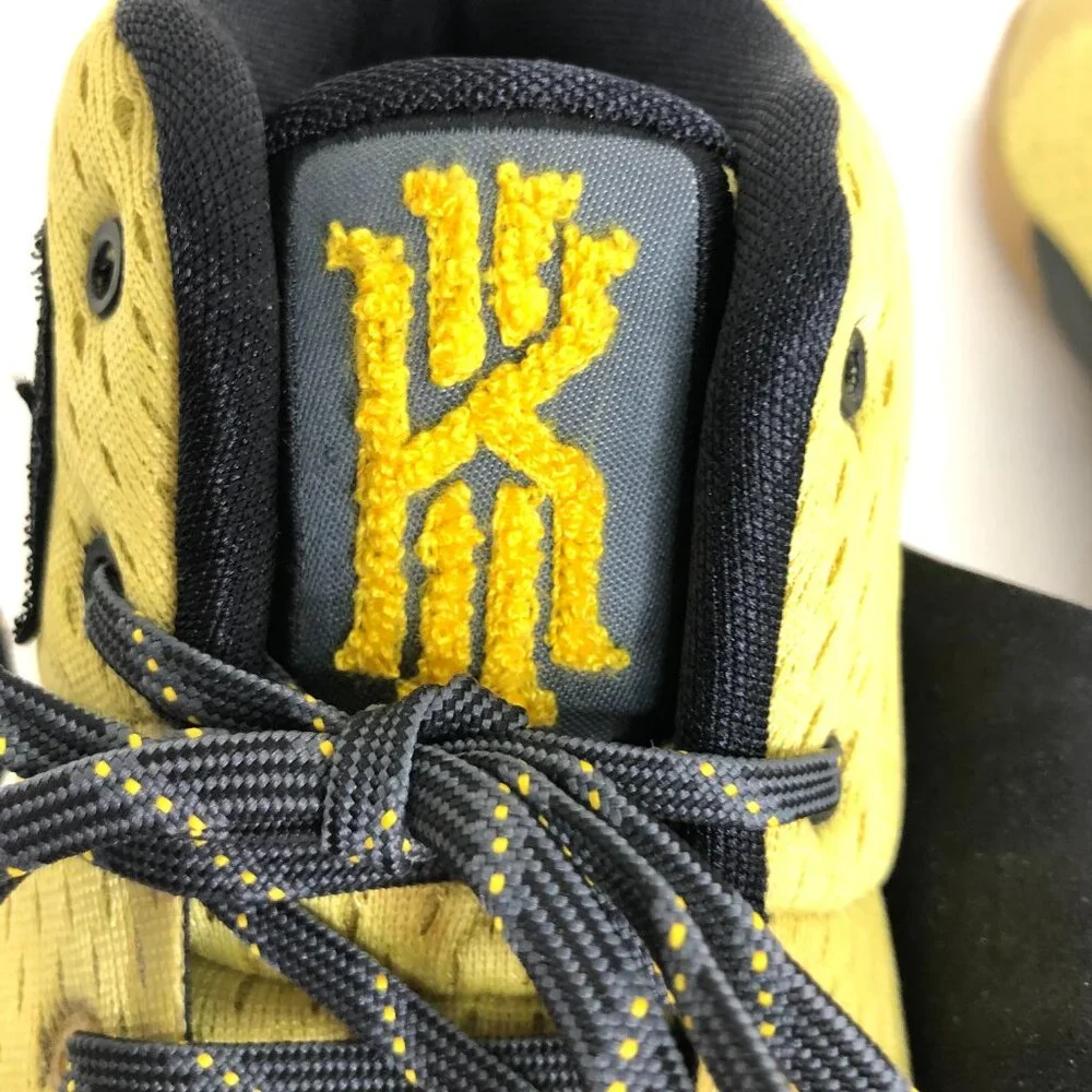 Nike Kyrie 2 AS (GS) 'All-Star' Size 7Y (Women's Size 8.5)